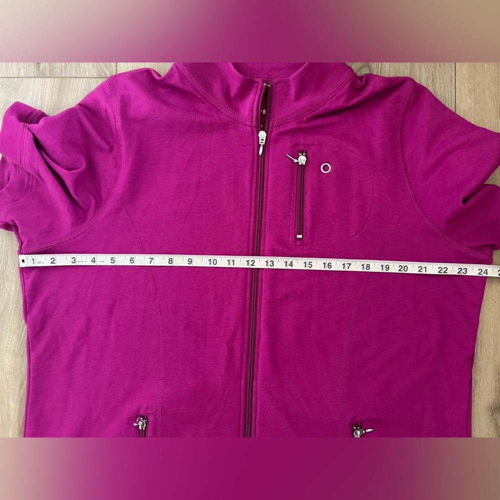 FASHION BUG Short Sleeve Zip Up Active Jacket EUC - Picture 4 of 7